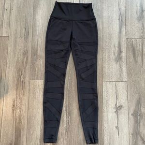 Black Lululemon Leggings Mesh Size 4
